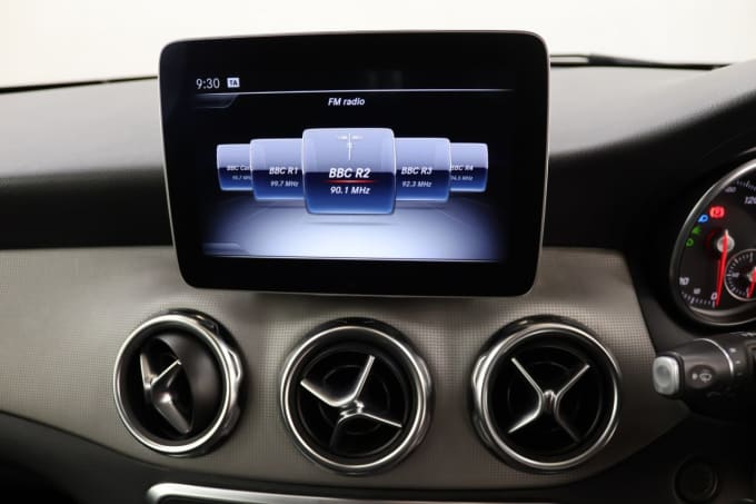 2025 Mercedes-benz Gla Class