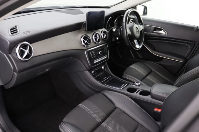 2025 Mercedes-benz Gla Class