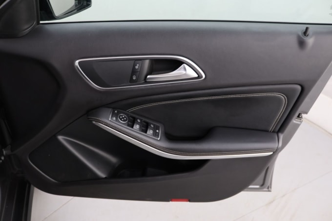 2025 Mercedes-benz Gla Class