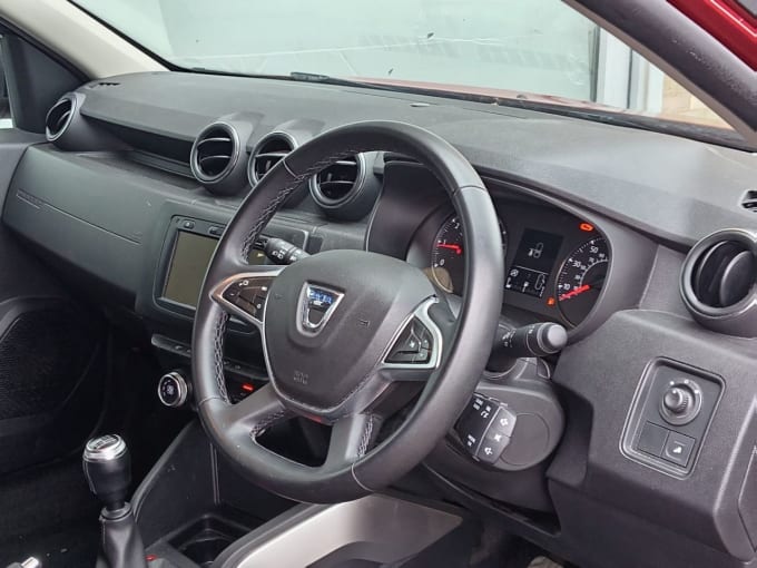 2025 Dacia Duster