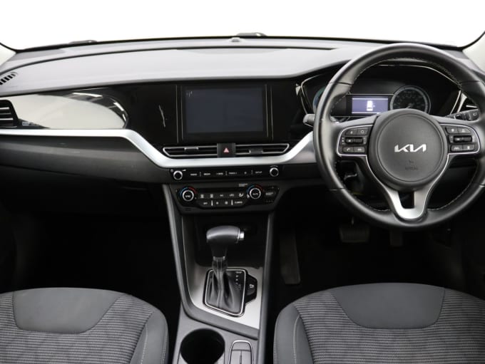 2025 Kia Niro
