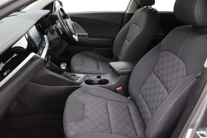 2025 Kia Niro