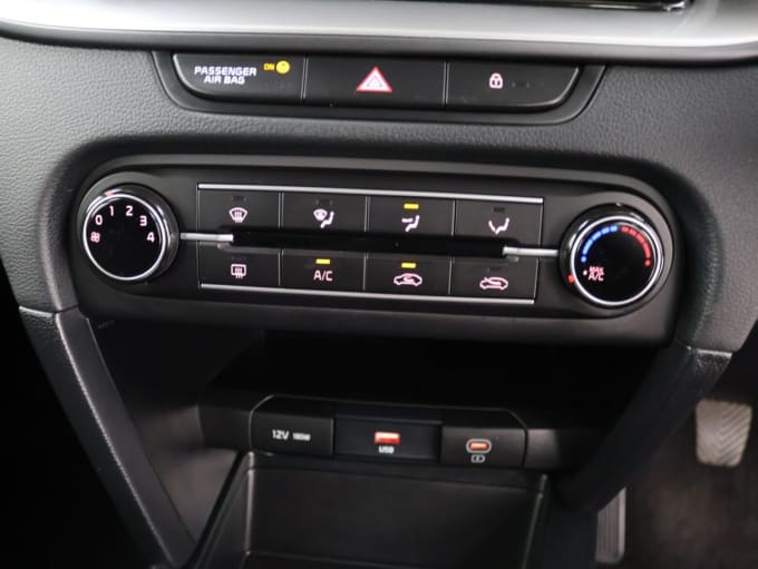 2025 Kia Xceed