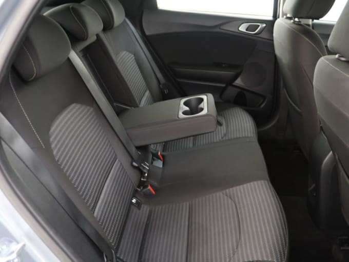 2025 Kia Xceed