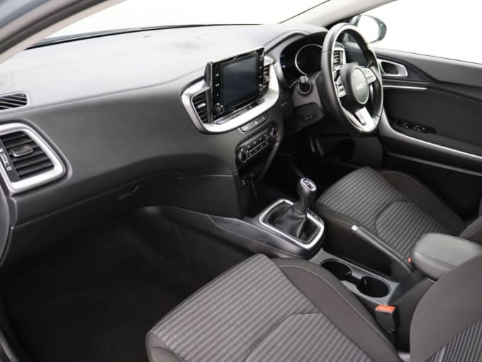2025 Kia Xceed