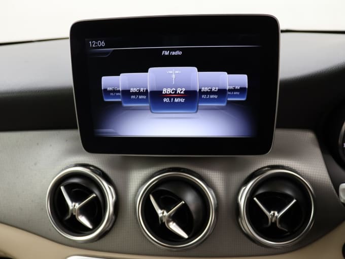 2025 Mercedes-benz Gla Class