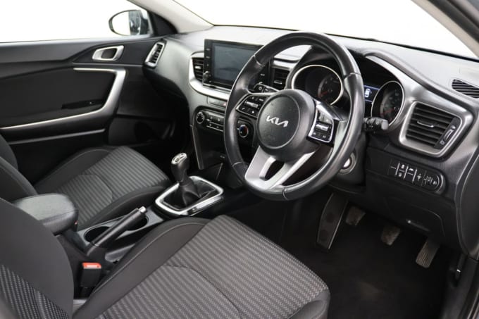 2025 Kia Ceed