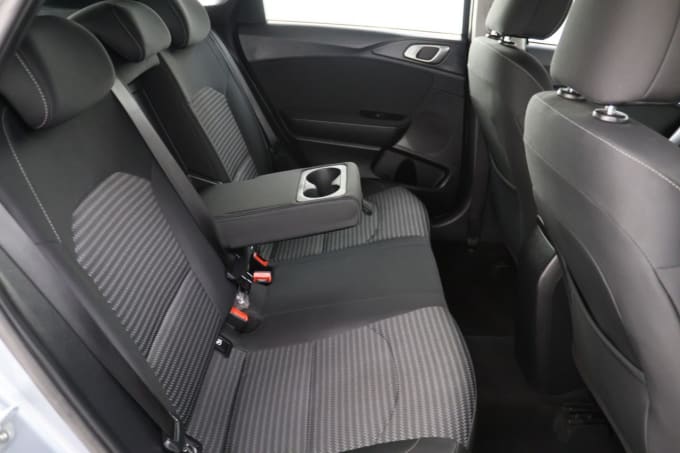 2025 Kia Ceed