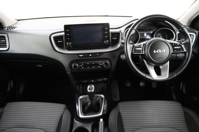 2025 Kia Ceed