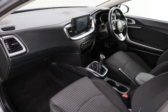 2025 Kia Ceed