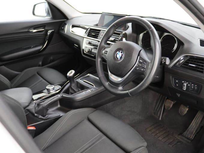 2025 BMW 1 Series