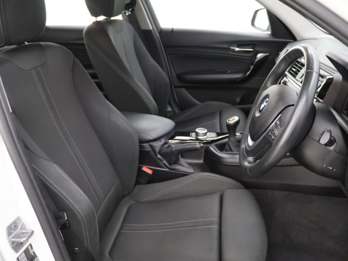 2025 BMW 1 Series