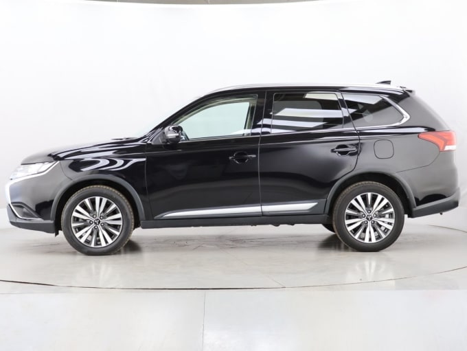 2025 Mitsubishi Outlander