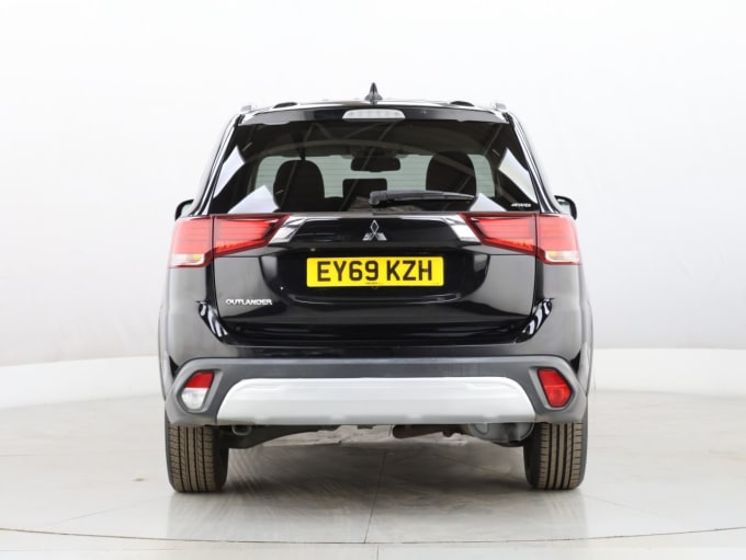 2025 Mitsubishi Outlander