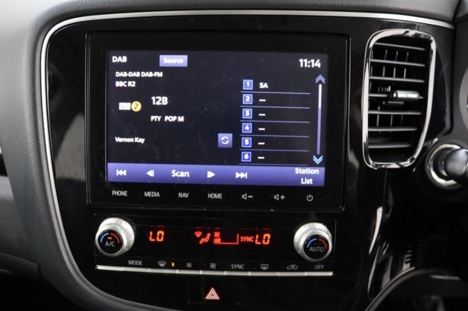 2025 Mitsubishi Outlander
