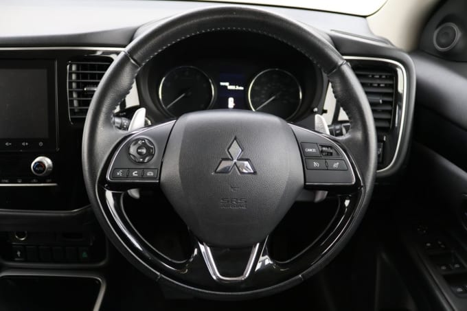 2025 Mitsubishi Outlander