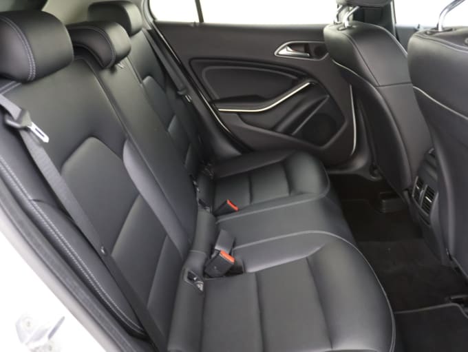 2025 Mercedes-benz Gla Class