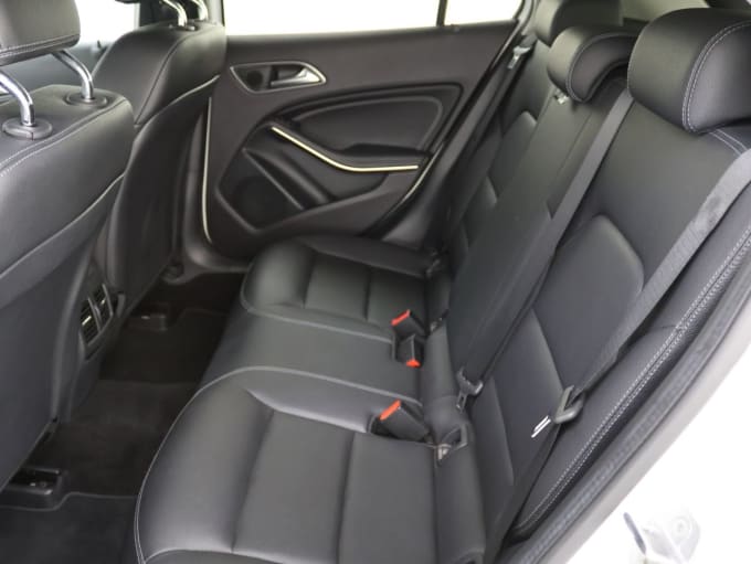 2025 Mercedes-benz Gla Class
