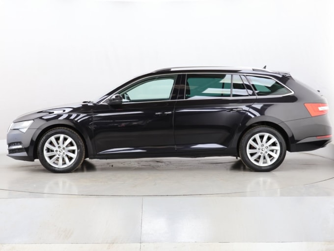 2025 Skoda Superb