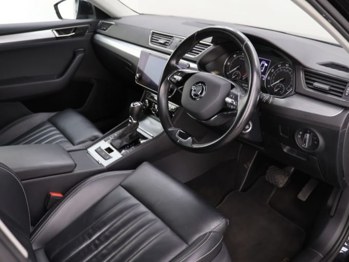 2025 Skoda Superb