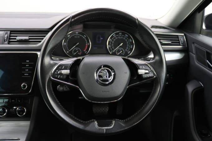 2025 Skoda Superb