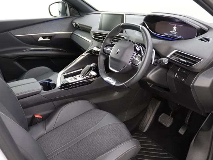 2025 Peugeot 3008