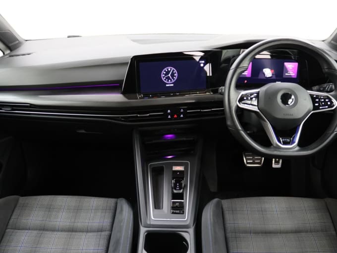 2025 Volkswagen Golf