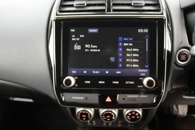 2025 Mitsubishi Asx