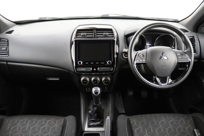 2025 Mitsubishi Asx
