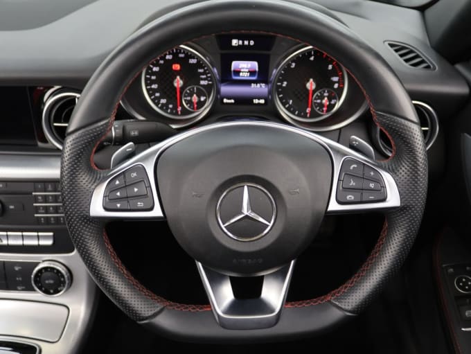 2025 Mercedes-benz Slc