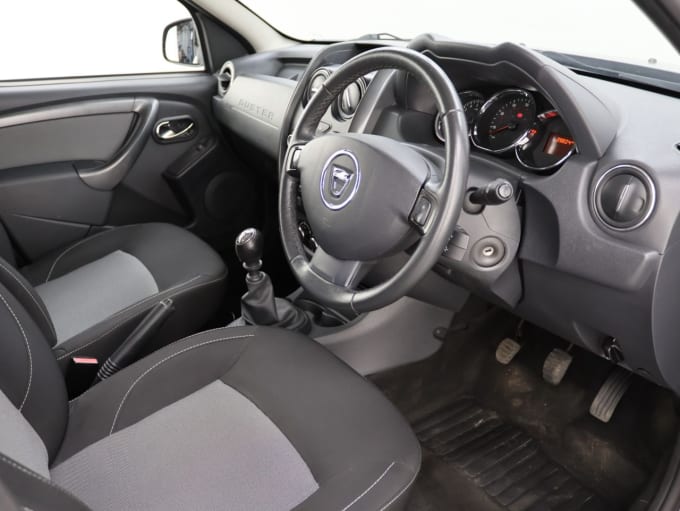 2025 Dacia Duster