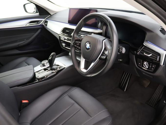 2025 BMW 5 Series