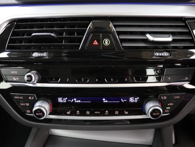2025 BMW 5 Series