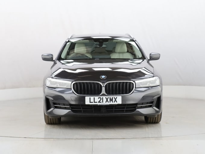 2025 BMW 5 Series