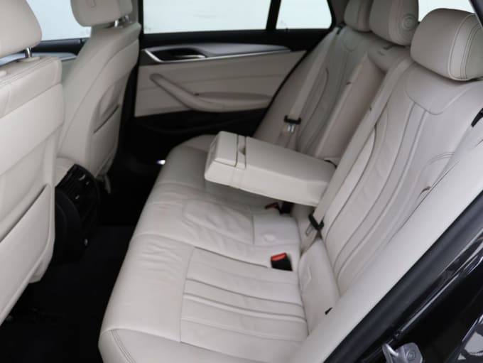 2025 BMW 5 Series