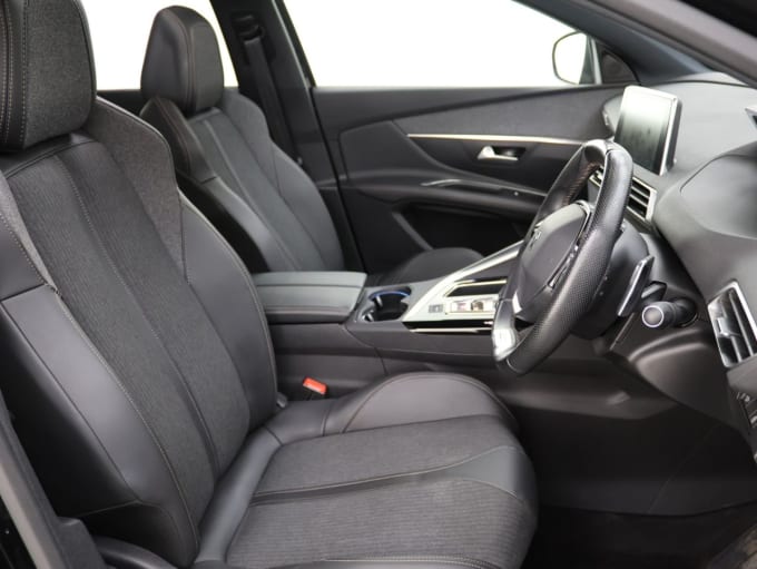 2020 Peugeot 3008