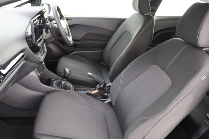 2025 Ford Fiesta