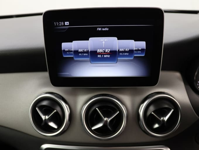 2025 Mercedes-benz Gla Class