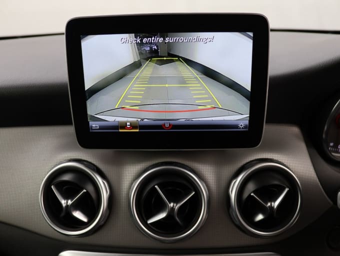 2025 Mercedes-benz Gla Class