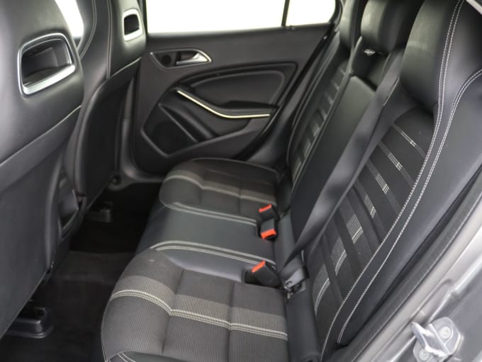 2025 Mercedes-benz Gla Class