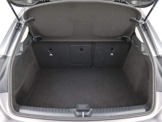 2025 Mercedes-benz Gla Class