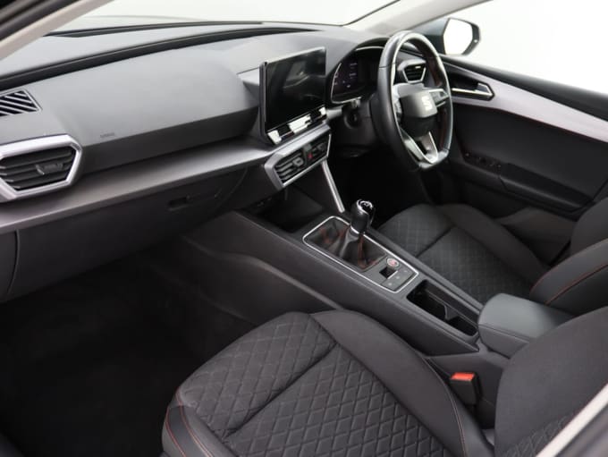 2025 Seat Leon