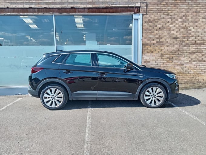 2025 Vauxhall Grandland X