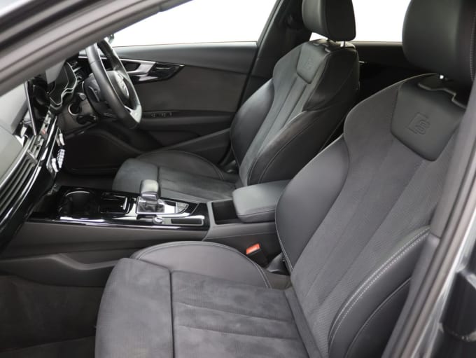 2025 Audi A4 Avant