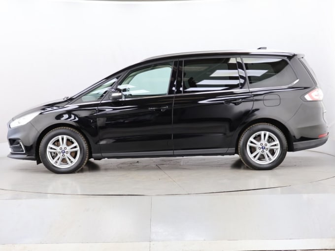 2025 Ford Galaxy