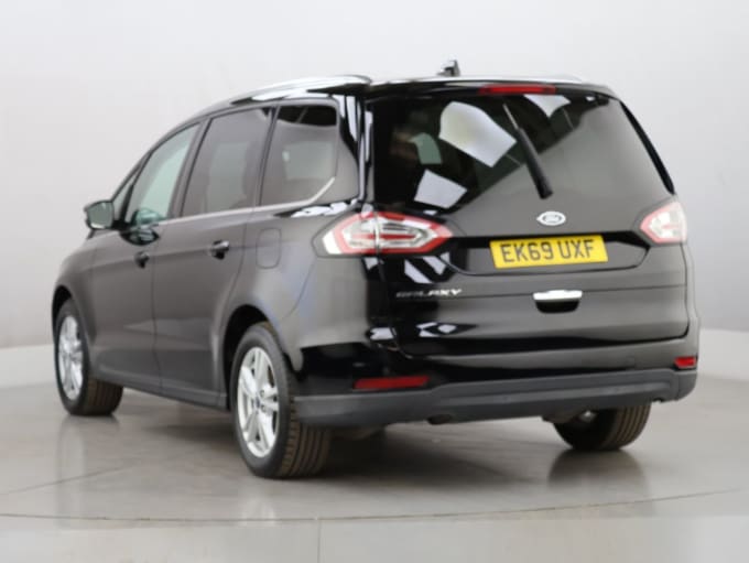 2025 Ford Galaxy