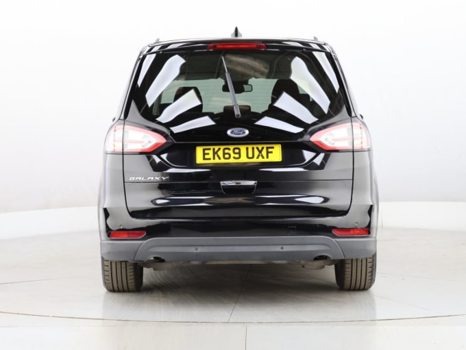 2025 Ford Galaxy