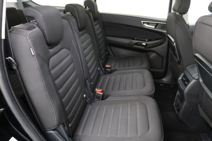 2025 Ford Galaxy
