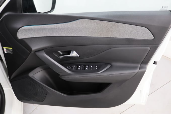 2025 Peugeot 308