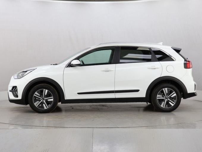 2025 Kia Niro